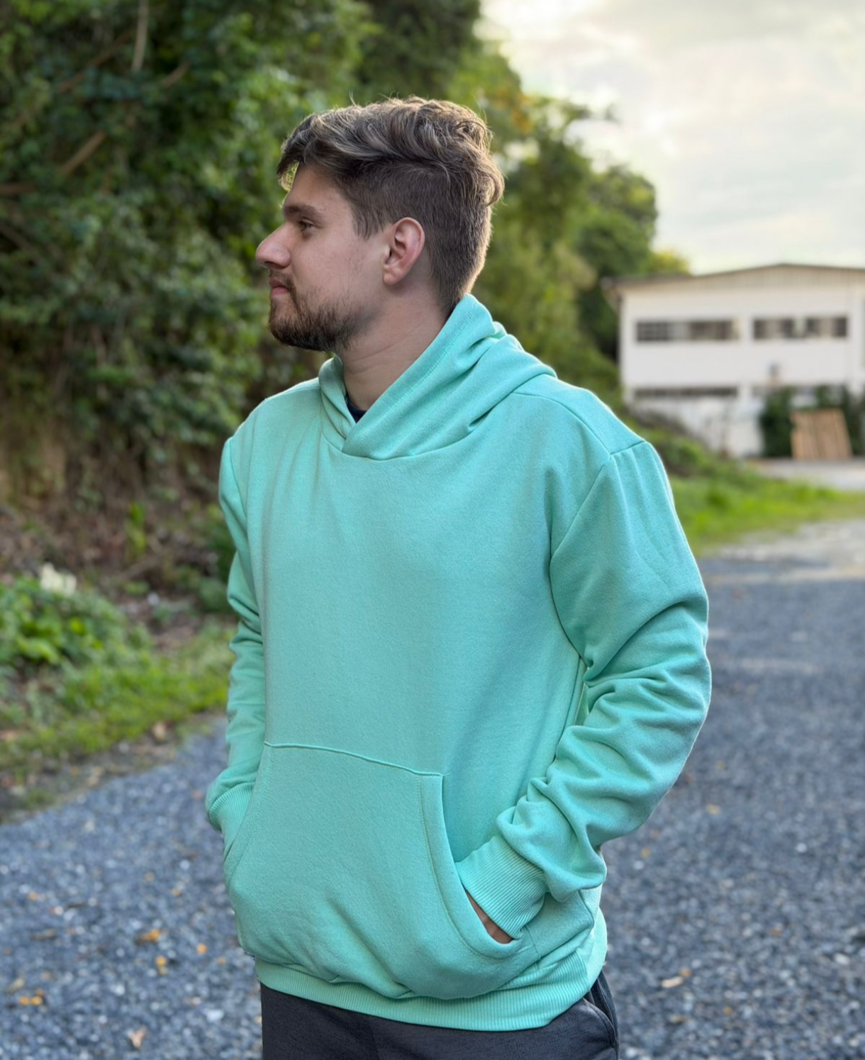 Calça Jogger Masculina com Punho Elástico – Estilo e Conforto Casual